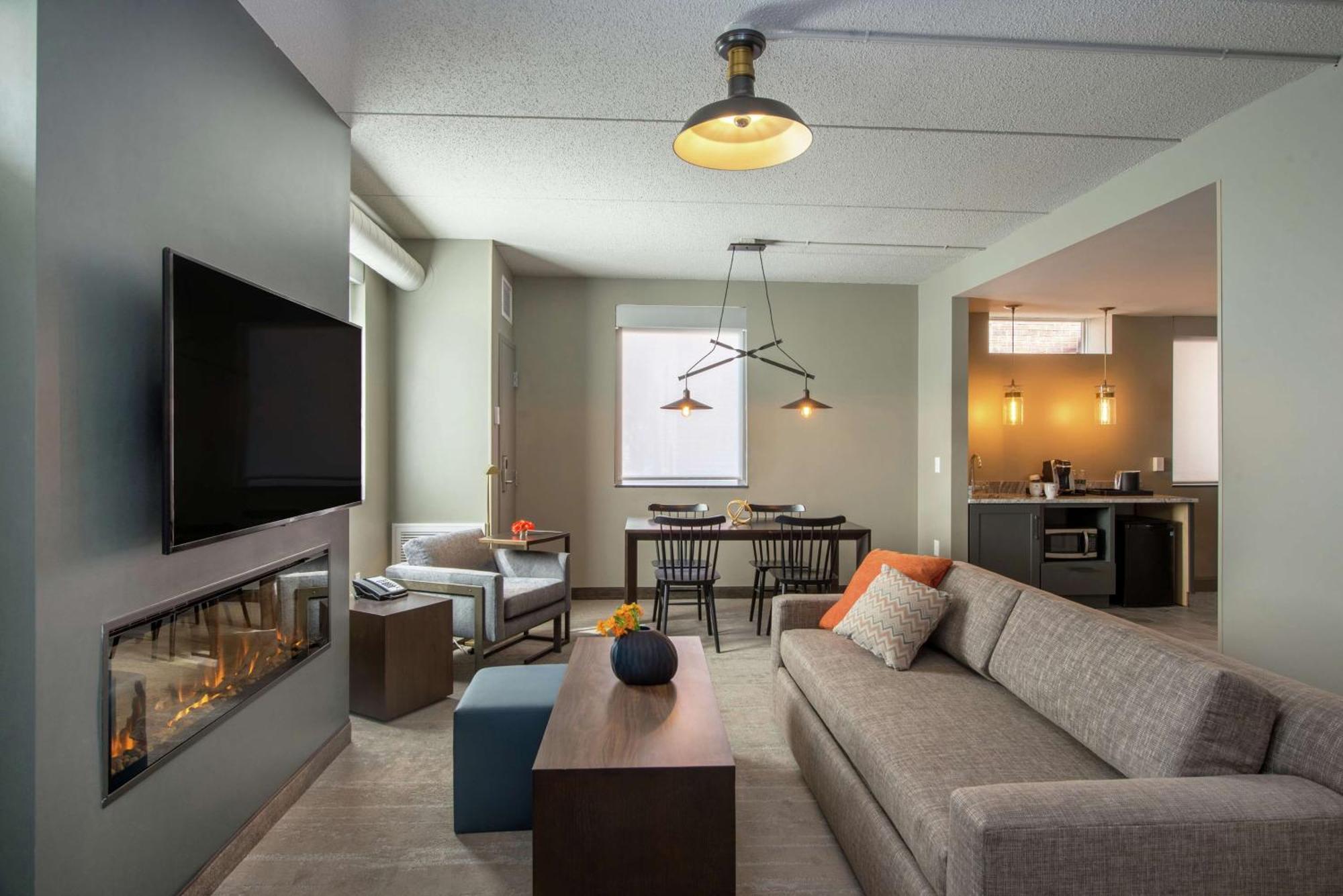 Hotel Saranac, Curio Collection By Hilton Saranac Lake Exterior photo